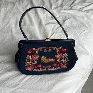 Beautiful Vintage Cross-Stitched Grandma Core Purse